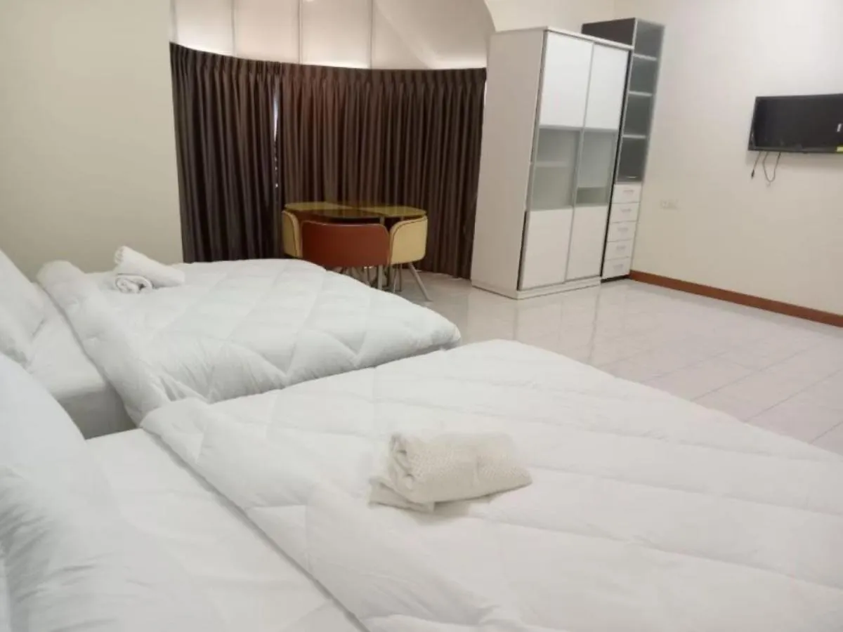 Butterworth Raja Uda Raya Homestay 0*,