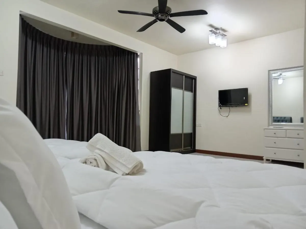 Butterworth Raja Uda Raya Homestay 0*,  Malaysia