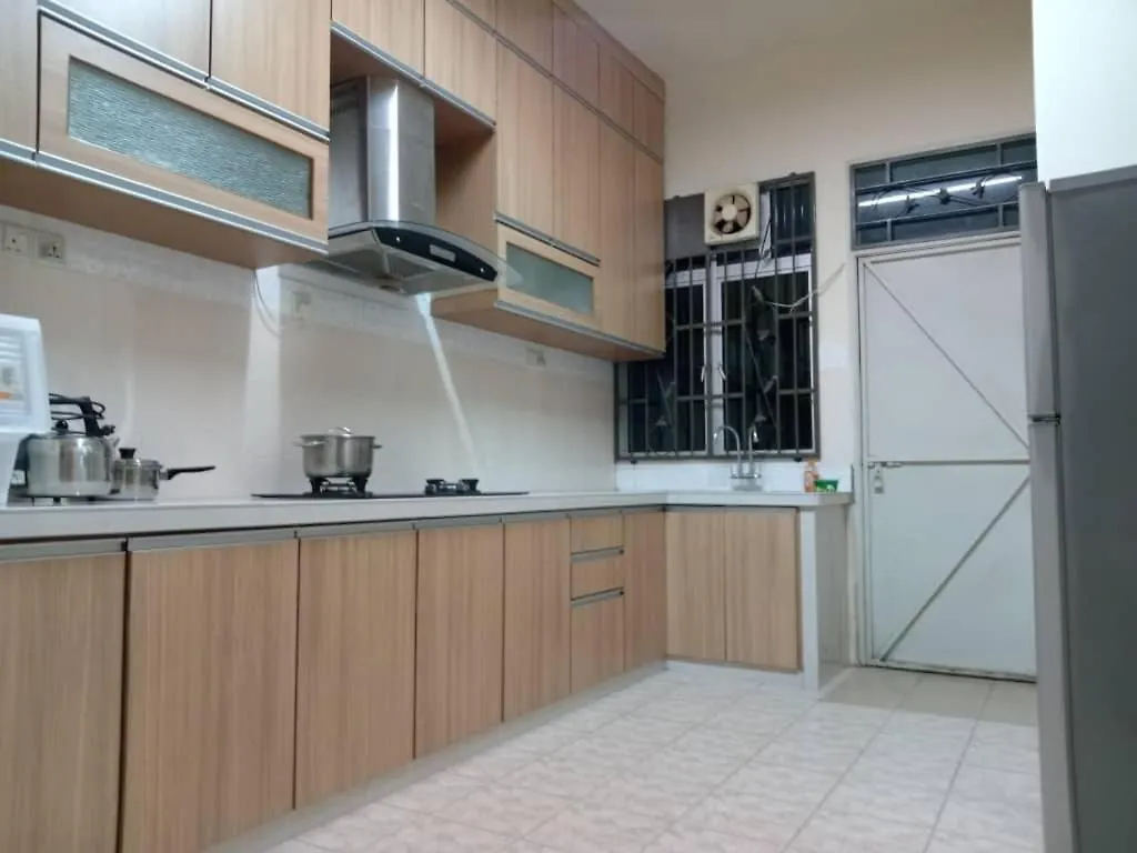 Butterworth Raja Uda Raya Homestay Malaysia
